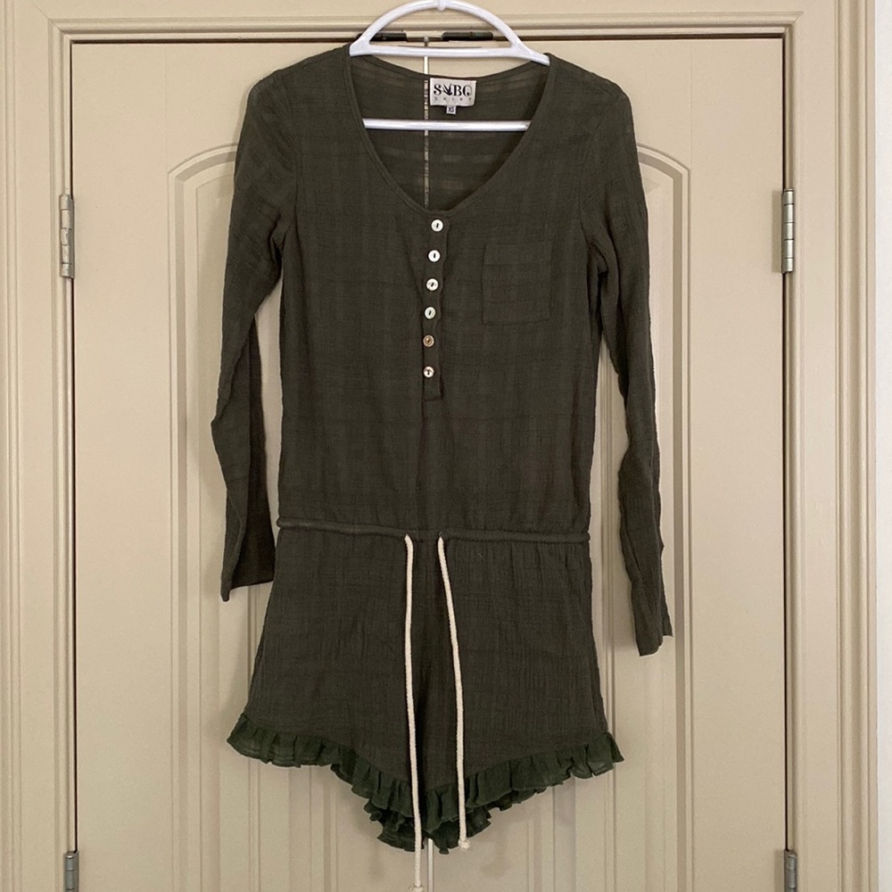 Long sleeve romper